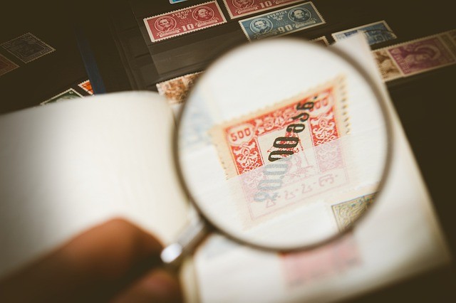 philatelist-gffff69183_640.jpg