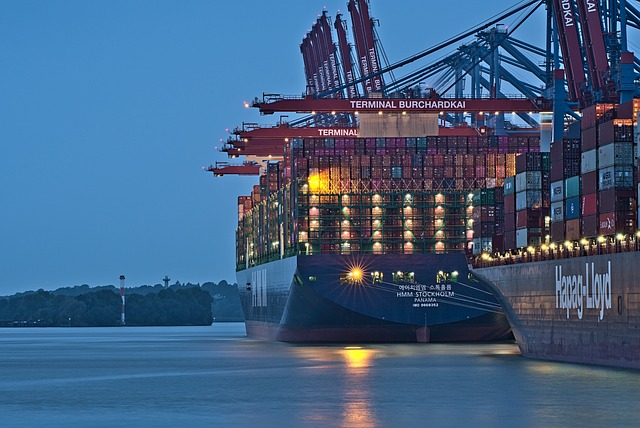 port-6670684_640.jpg